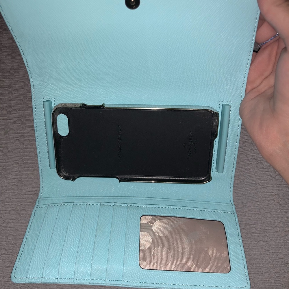 Kate Spade Wallet - Picture 2 of 2